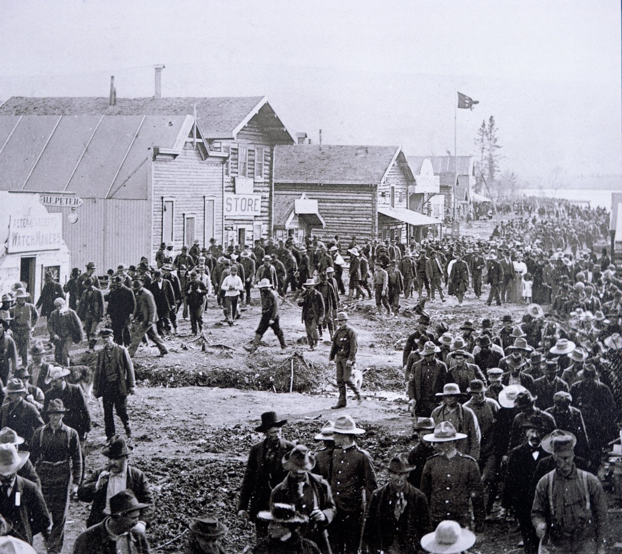 Dawson City durante a Corrida do Ouro Klondike (1897-98) 1898 (foto a p/b) de American Photographer