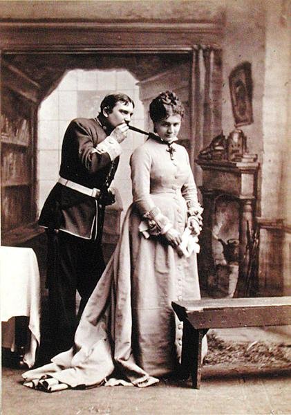 H.J. Montague e Ada Dyas numa cena de 