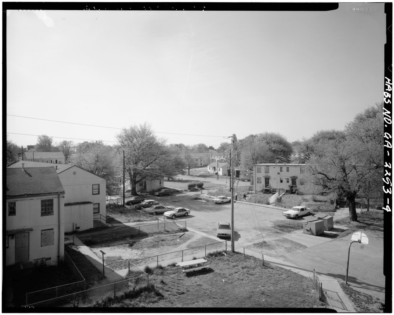 John Hope Homes (Public Housing), Bounded by Larkin, Dora, Spelman Streets & Lane, Atlanta, Fulton County, GA (foto a p/b) de American Photographer