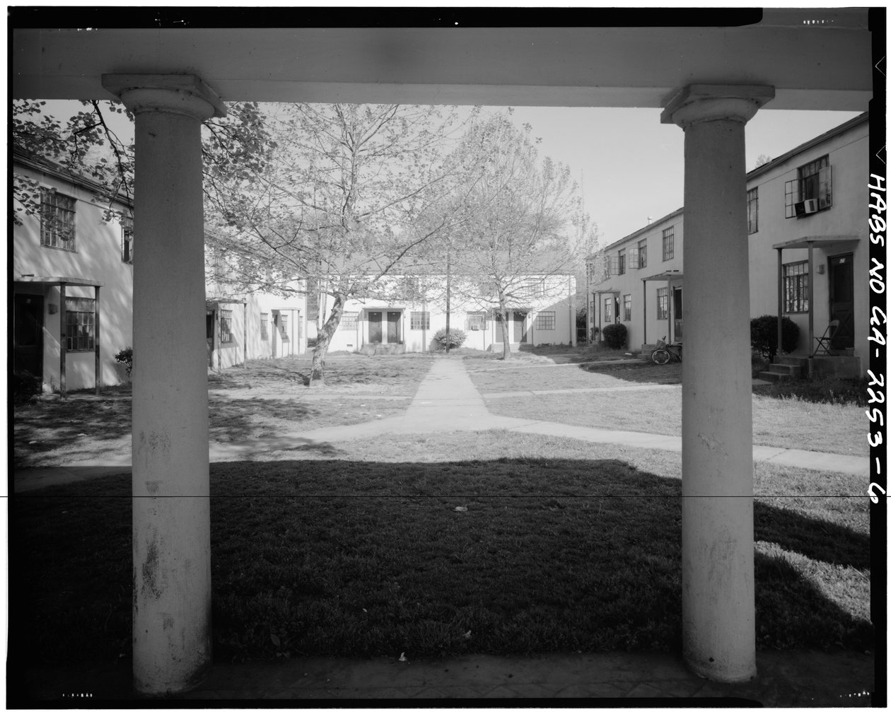 John Hope Homes (Public Housing), Bounded by Larkin, Dora, Spelman Streets & Lane, Atlanta, Fulton County, GA (foto a p-b) de American Photographer