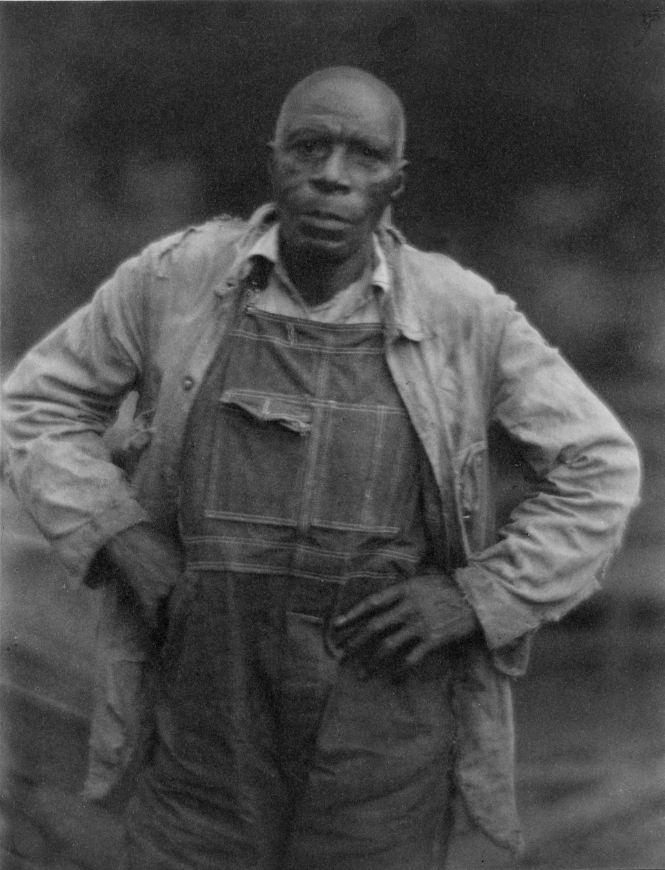 Homem de macacão de American Photographer