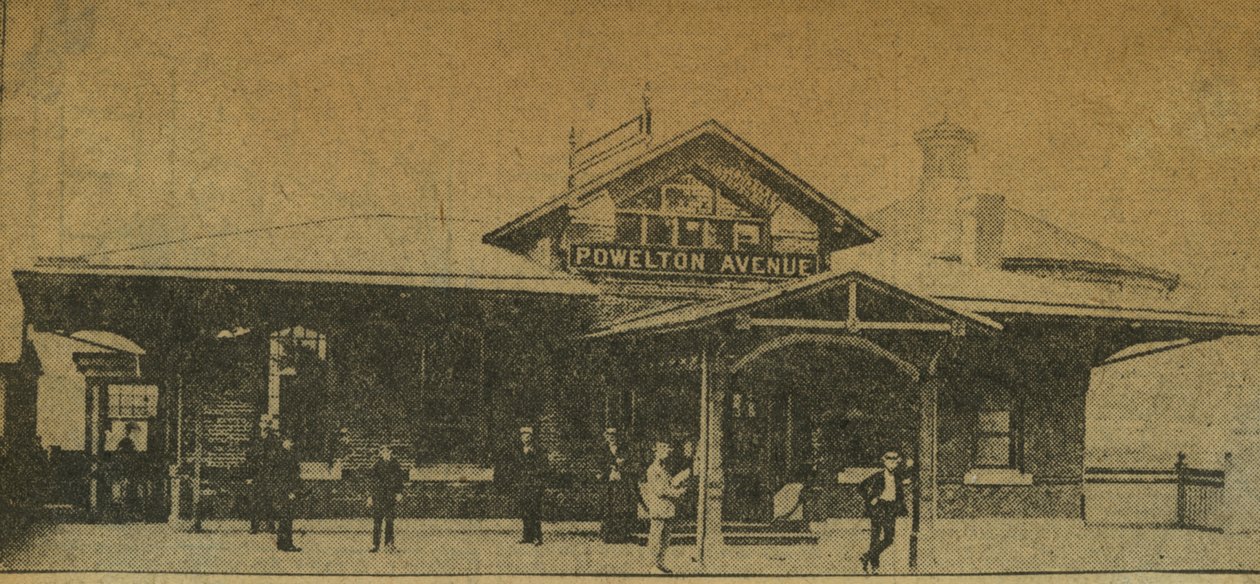 Recorte de jornal: Powelton Avenue Station, Pensilvânia, EUA, 1896 (impressão fotográfica) de American Photographer
