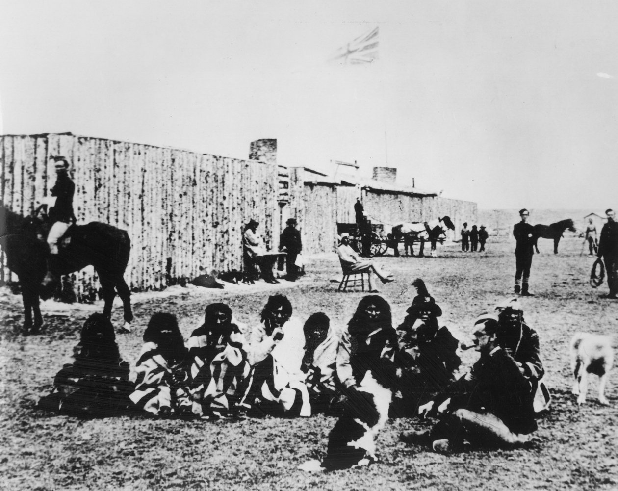 Polícia Montada no Noroeste de Fort Calgary em 1876 (foto a p/b) de American Photographer