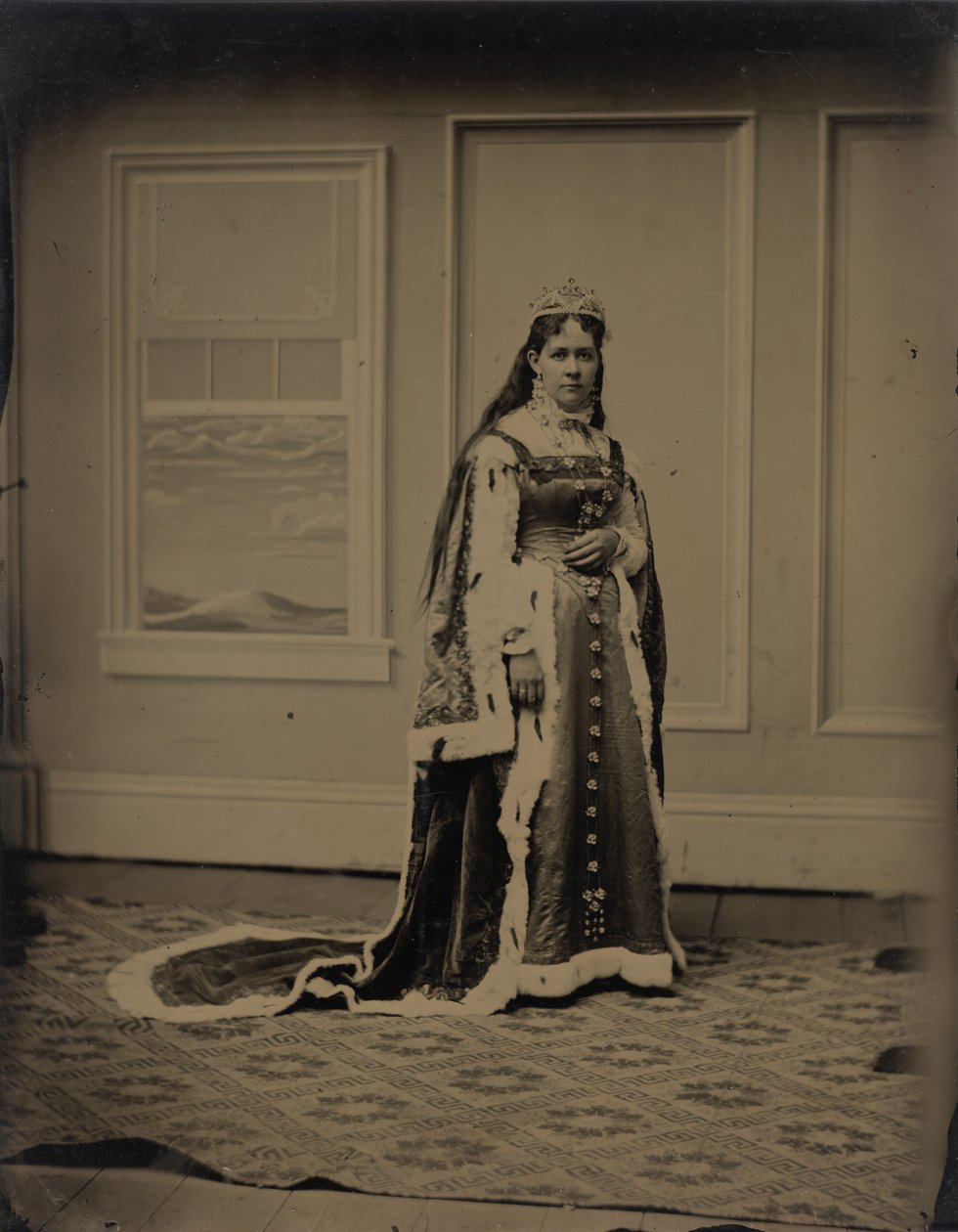 Retrato de uma mulher, década de 1880 (foto) de American Photographer