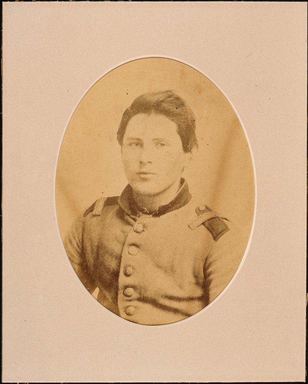 Retrato de um soldado não identificado (fotografia a sépia) de American Photographer