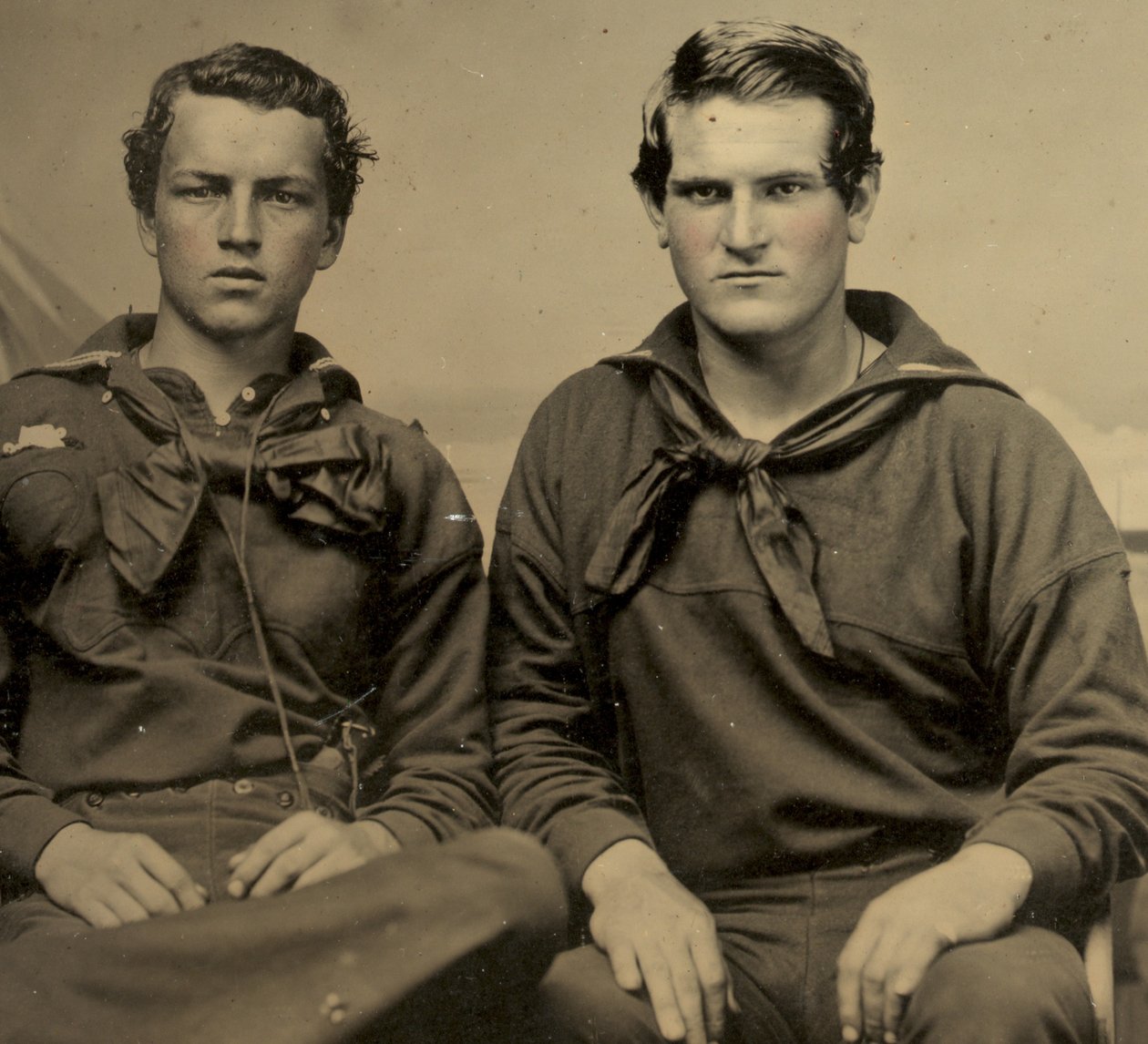 Retrato de dois marinheiros em Uniforme da União, c.1861 (foto tipo foto) de American Photographer