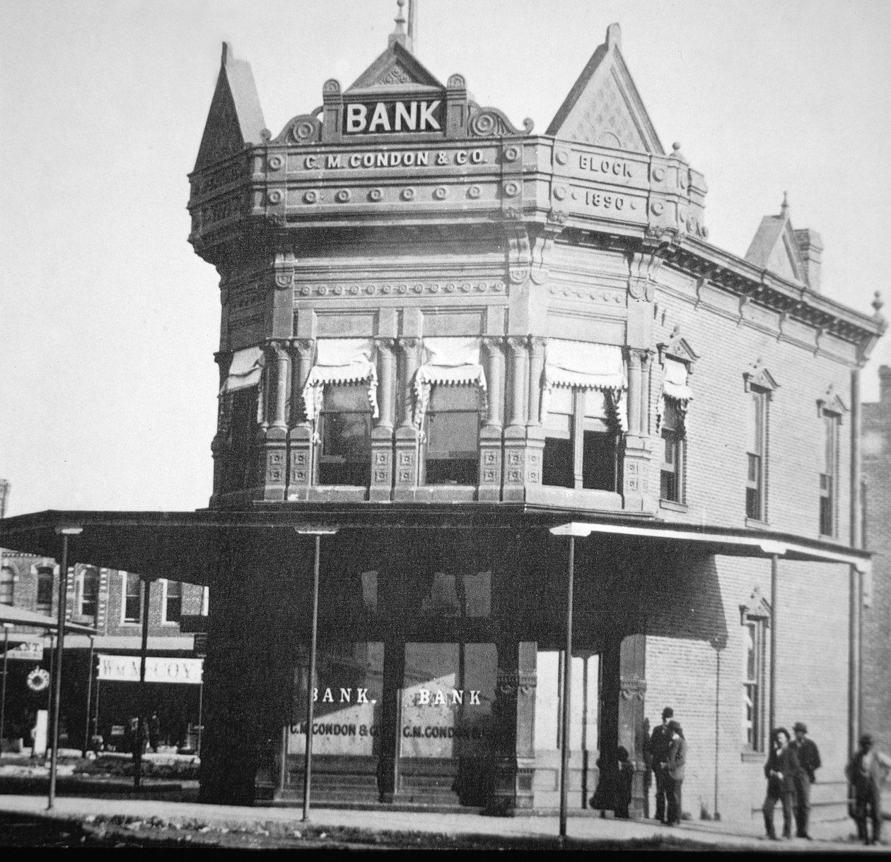 The Condon Bank, Coffeyville, Kansas de American Photographer