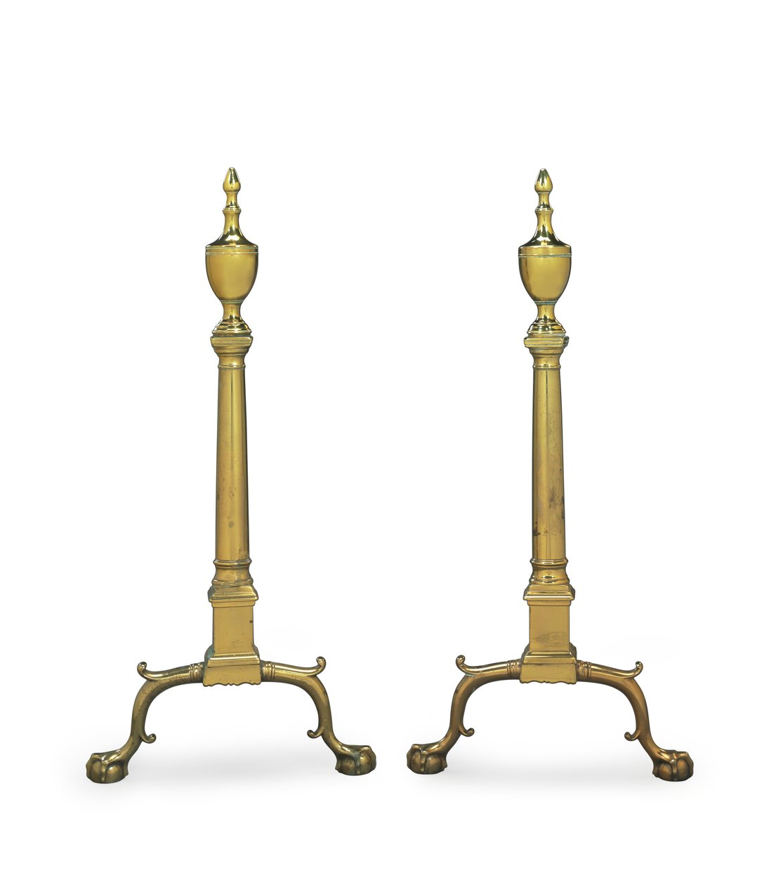 Um par de andirons Chippendale, Filadélfia ou Nova York, 1780-1800 de American School