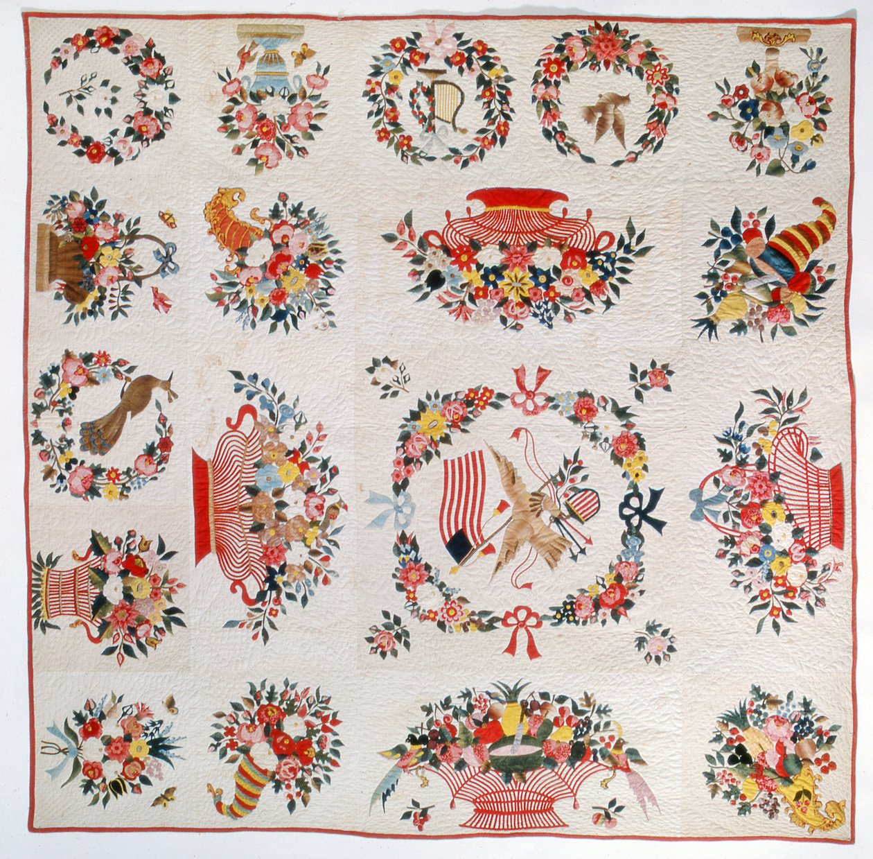 Edredão de bandeira e flor, c.1860 (algodão) de American School
