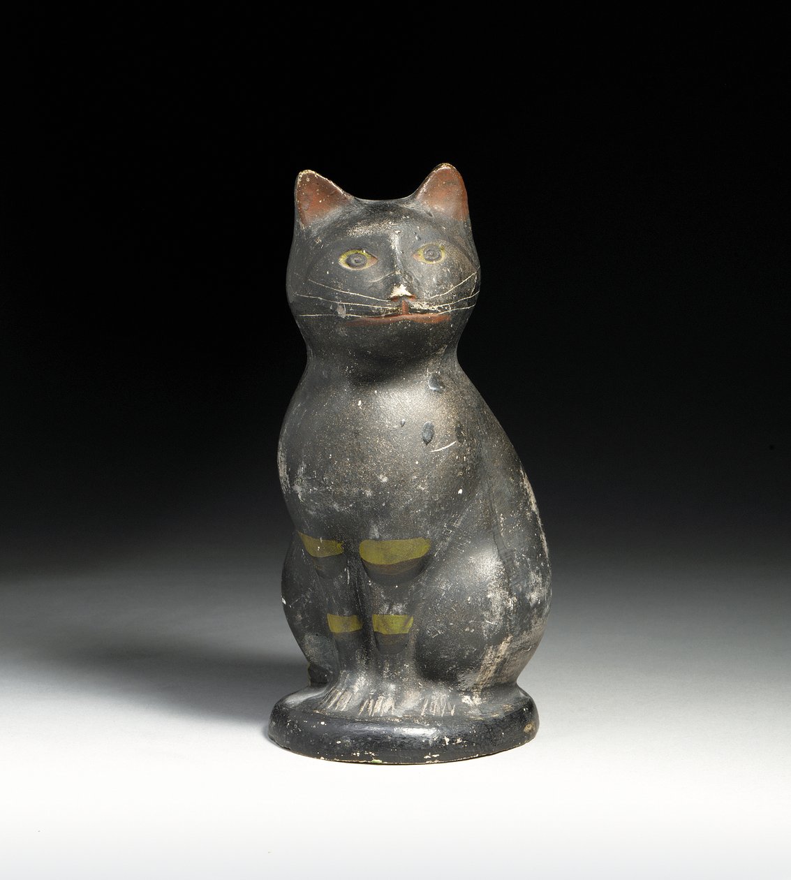 Gato moldado e decorado (giz) de American School