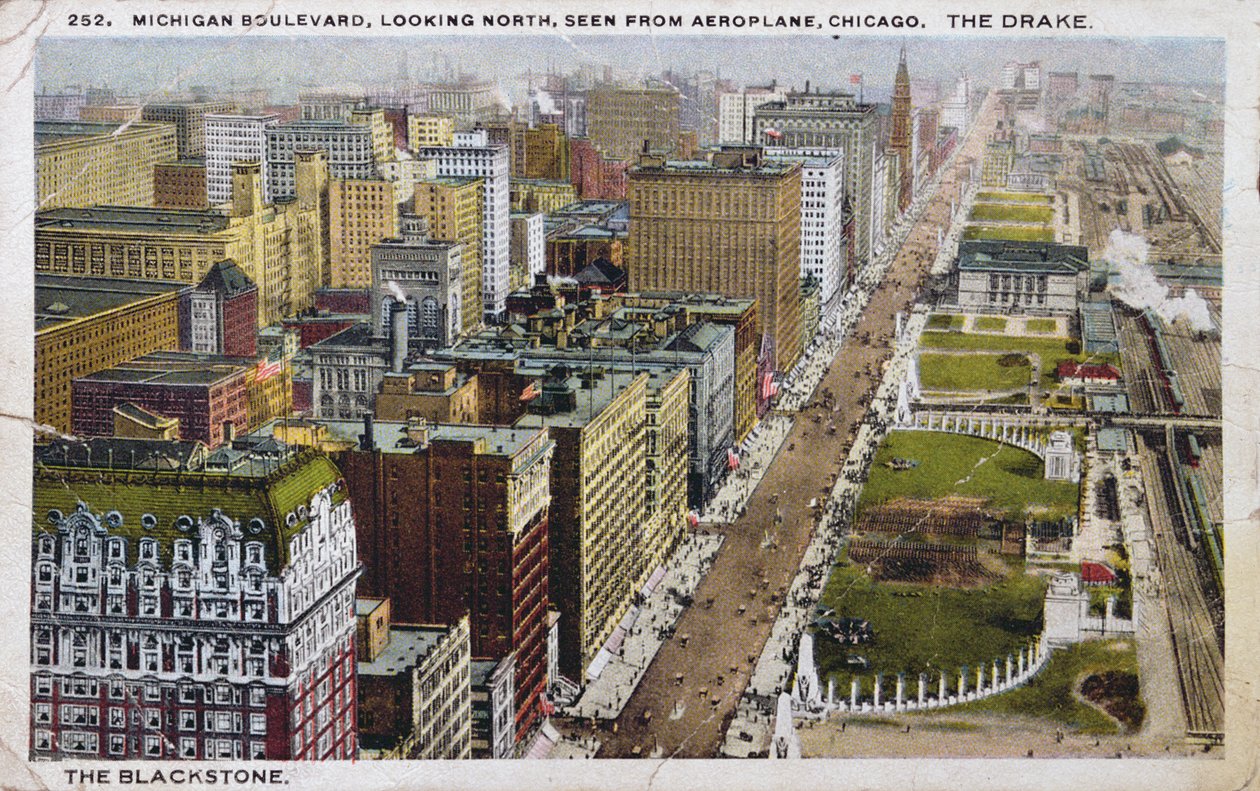 Cartão postal representando Michigan Boulevard, Chicago, c.1930 de American School