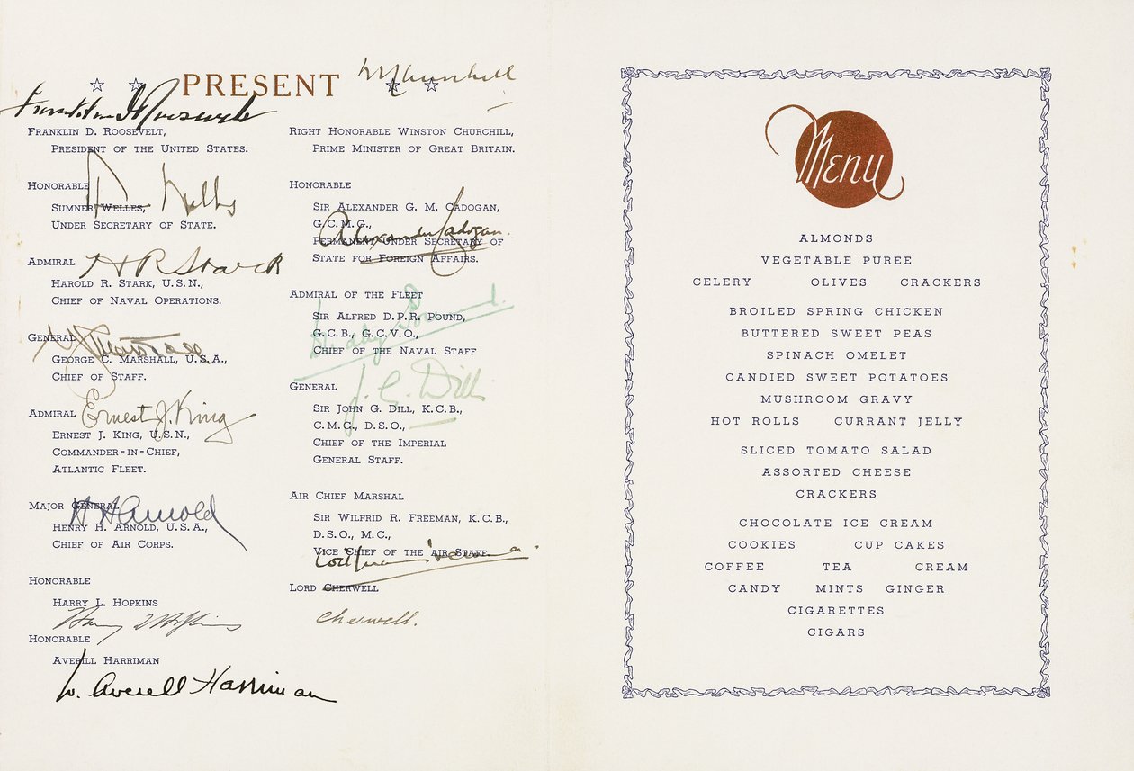Menu impresso assinado por Winston Churchill e Franklin D. Roosvelt, US Flagship Augusta, Ship&39;s Harbour, Newfoundland, datado de 9 de agosto de 1943. A primeira reunião oficial de Churchill e Roosvelt que produziu a Carta do Atlântico, o prelúdio para de American School