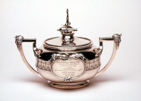 Sugarbowl by Tiffany & Co., c.1863 (prata) de American School