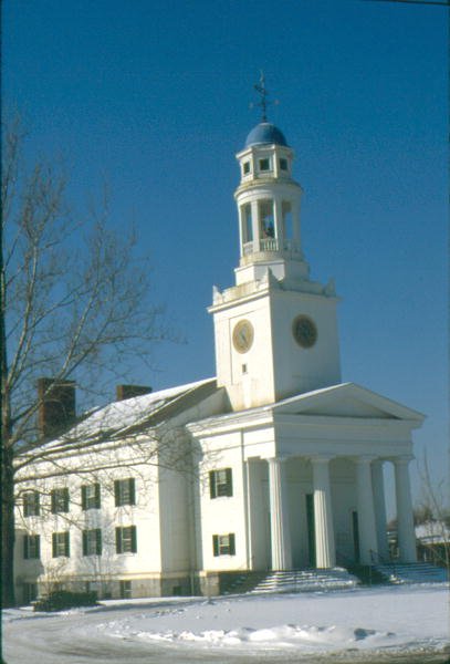A primeira igreja paroquial de American School