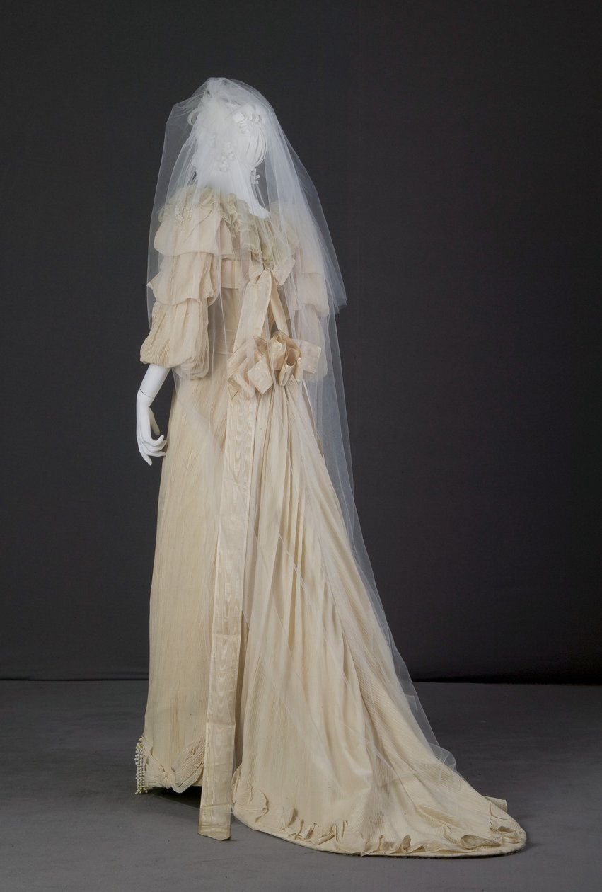 Vestido de noiva, 1892 de American School