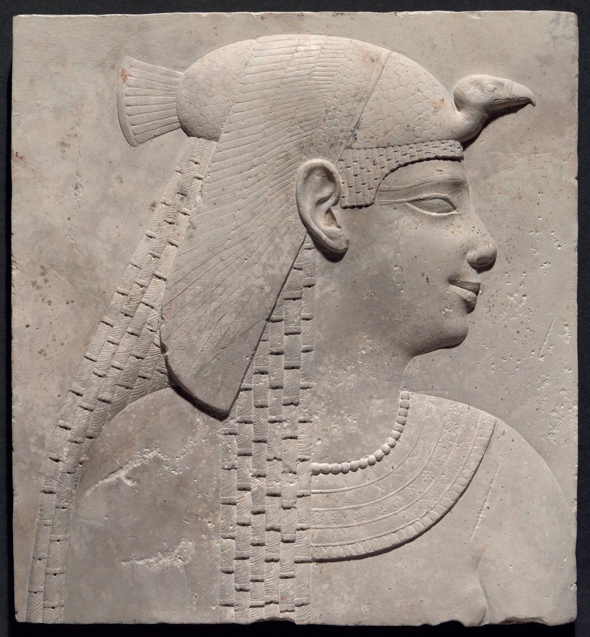 Placa com a representação de uma rainha ou de uma deusa de Ancient Egyptian
