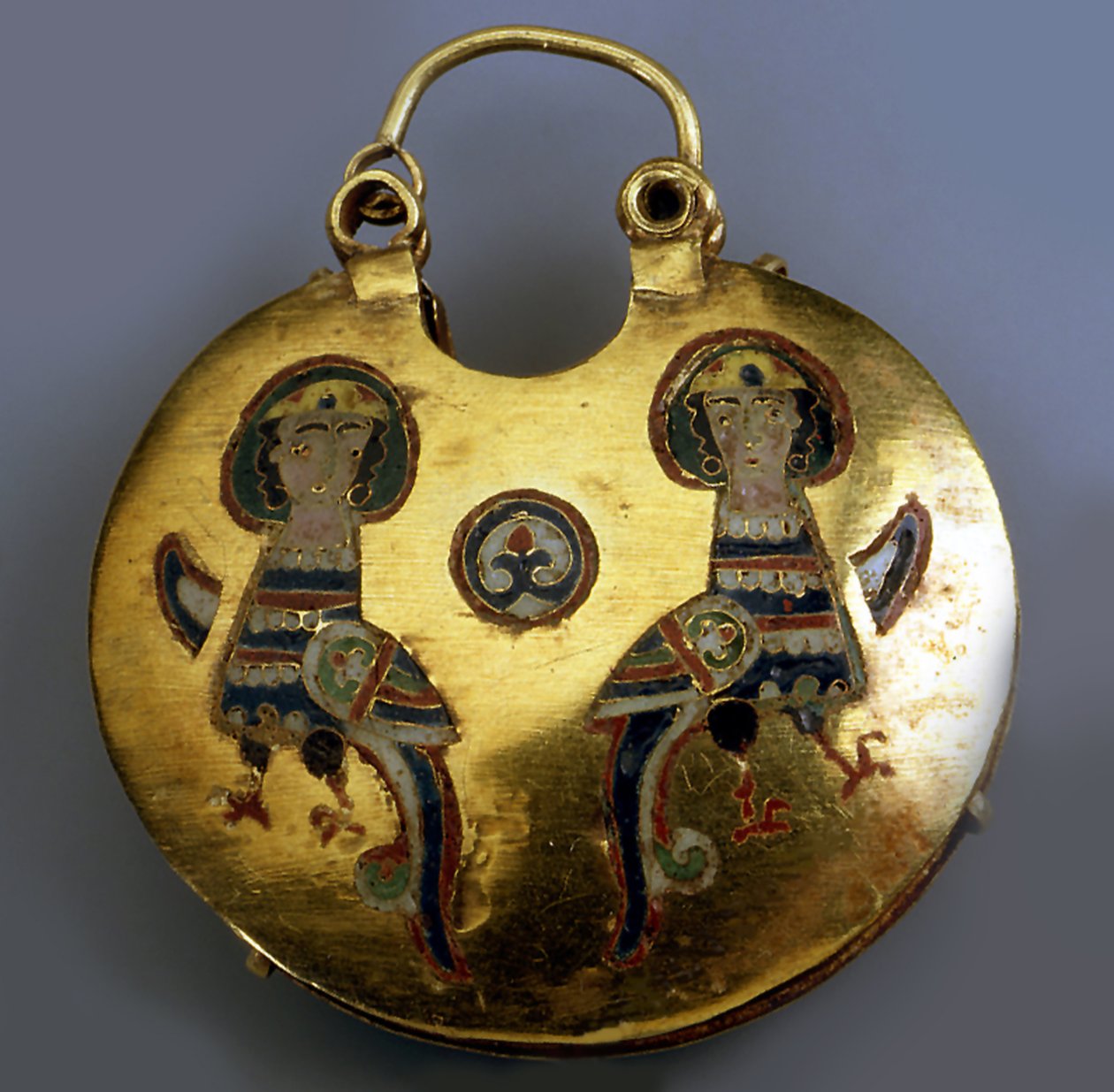 Pingente de ouro Kolt com os pássaros Sirin, séculos 11 e 12 de Ancient Russian Art