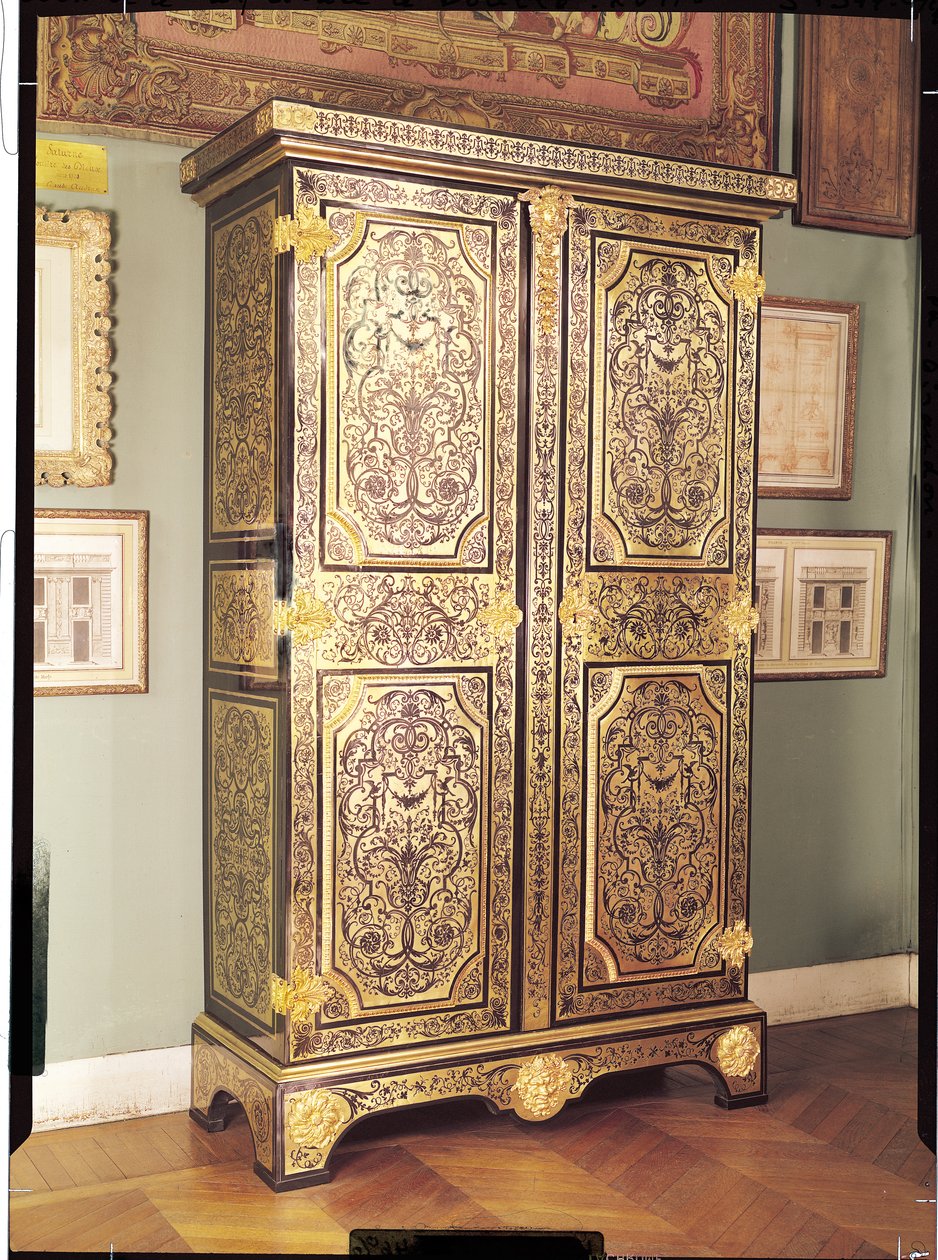 Louis XIV Wardrobe, c.1680-90 (bronze marchetaria e madeira) de Andre Charles Boulle
