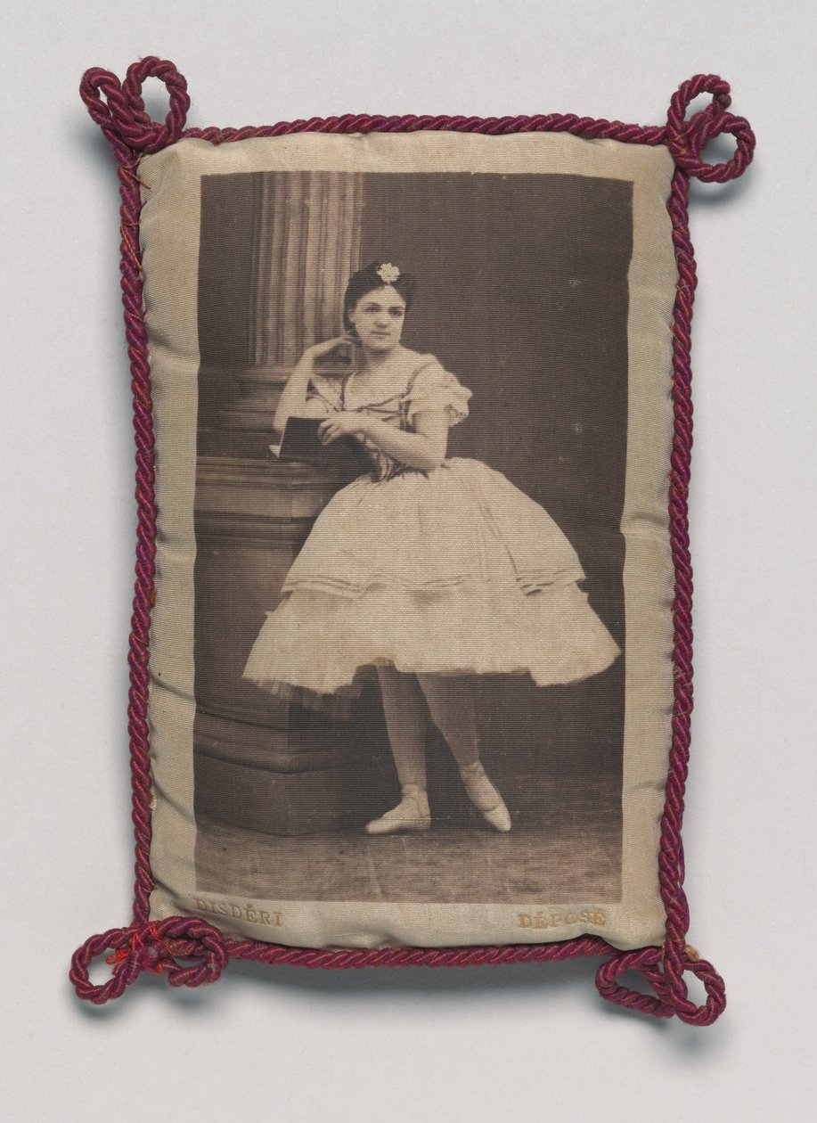 Dançarina de ballet, c. 1865 (foto) de Andre Adolphe Eugene Disderi