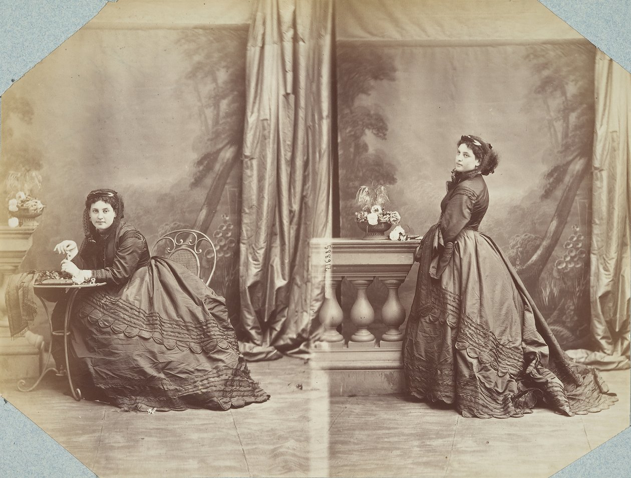 Half-World II 57, 1858-68. de Andre Adolphe Eugene Disderi