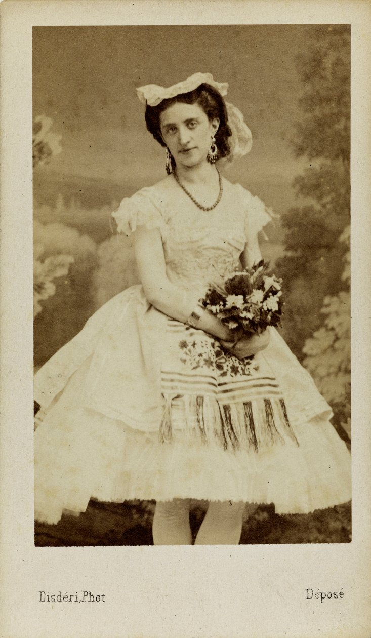 Retrato da bailarina Marfa Muravyeva 1838-1879, 1863. de Andre Adolphe Eugene Disderi