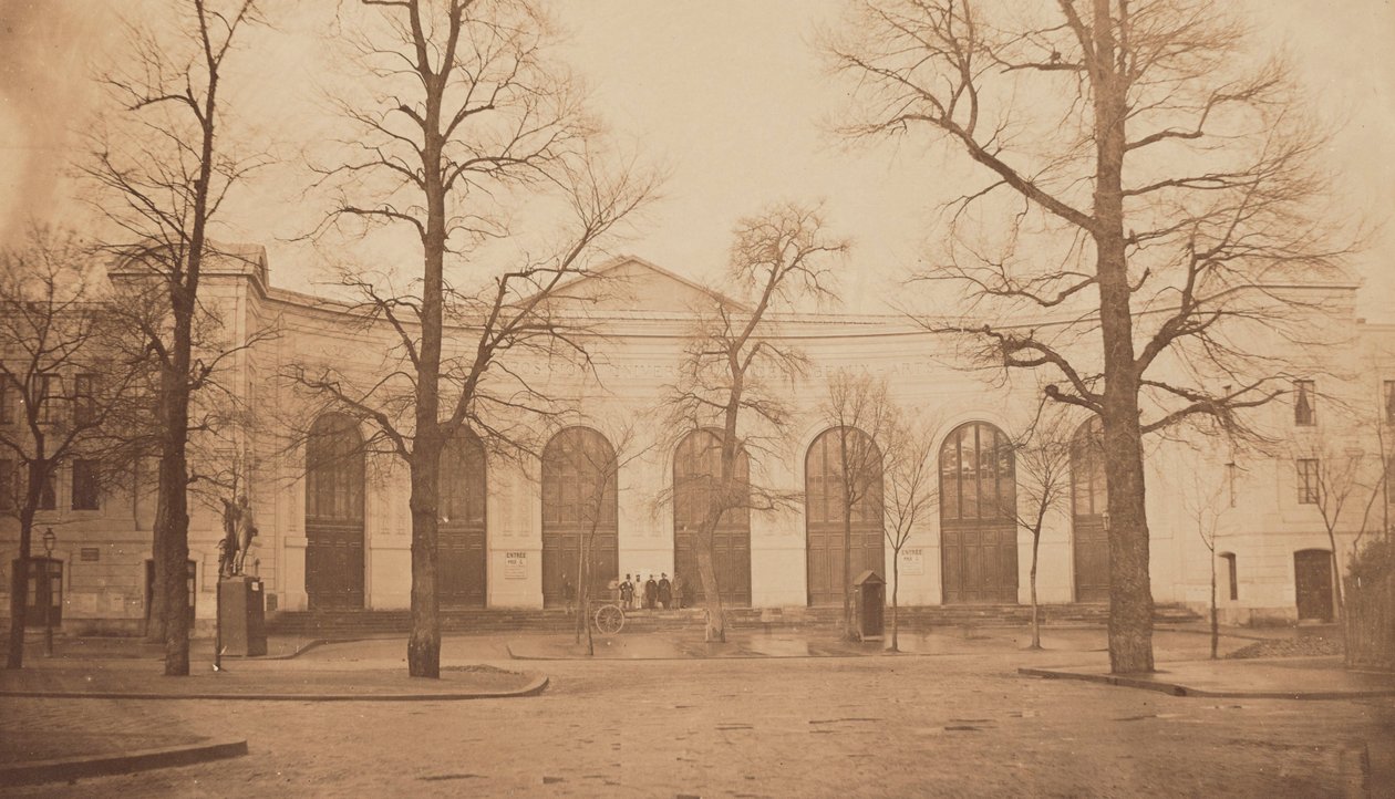 A Exposição Universelle de 1855. Entrada principal do Palais des Beaux-Arts, 1855. de Andre Adolphe Eugene Disderi