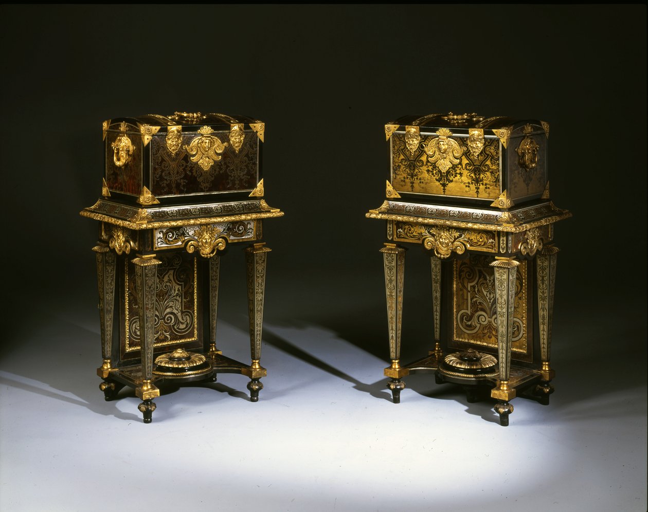 Par de baús de banheiro Luís XIV de Andre Charles Boulle