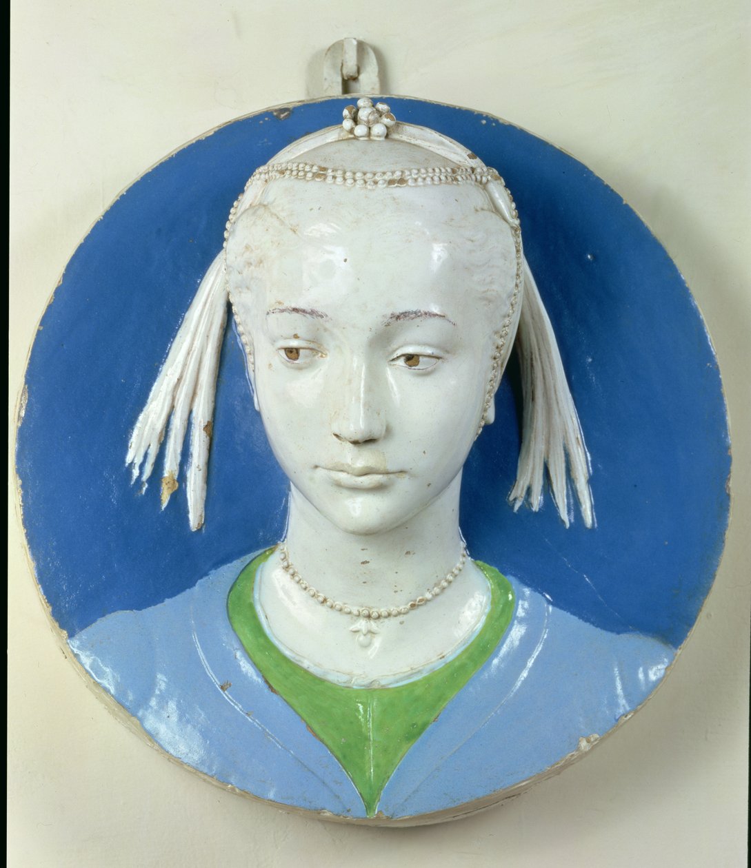 Alívio da cabeça de uma senhora (terracota vidrada) de Andrea Della Robbia