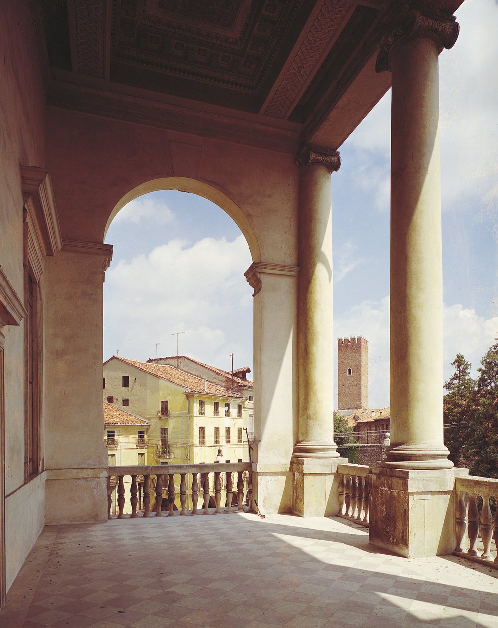 Detalhe da galeria da fachada principal, foto c.1550 de Andrea Palladio