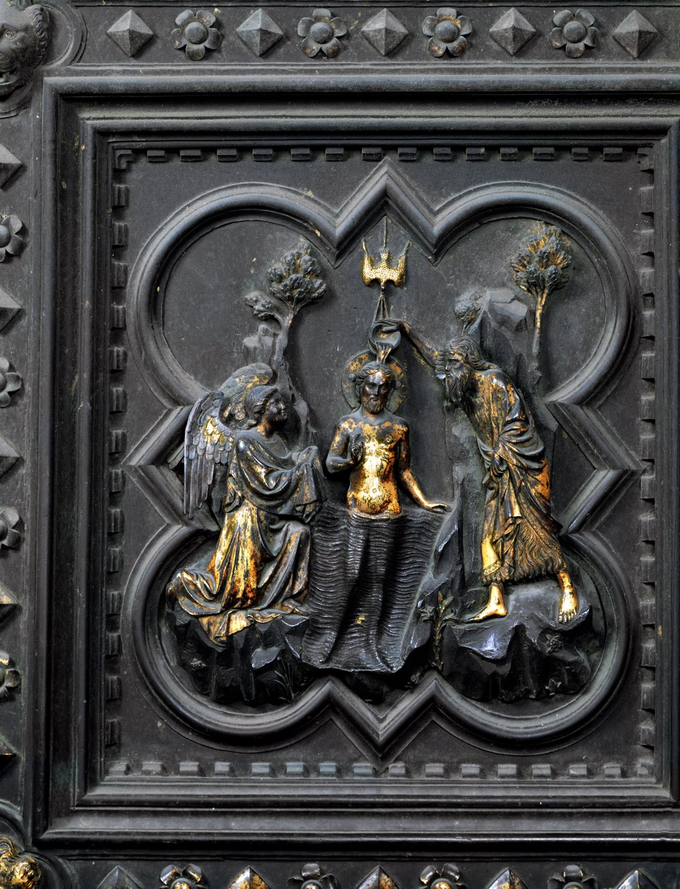 O Batismo de Cristo por São João Batista, décimo painel das Portas do Sul do Batistério de San Giovanni, 1336 (bronze) de Andrea Pisano