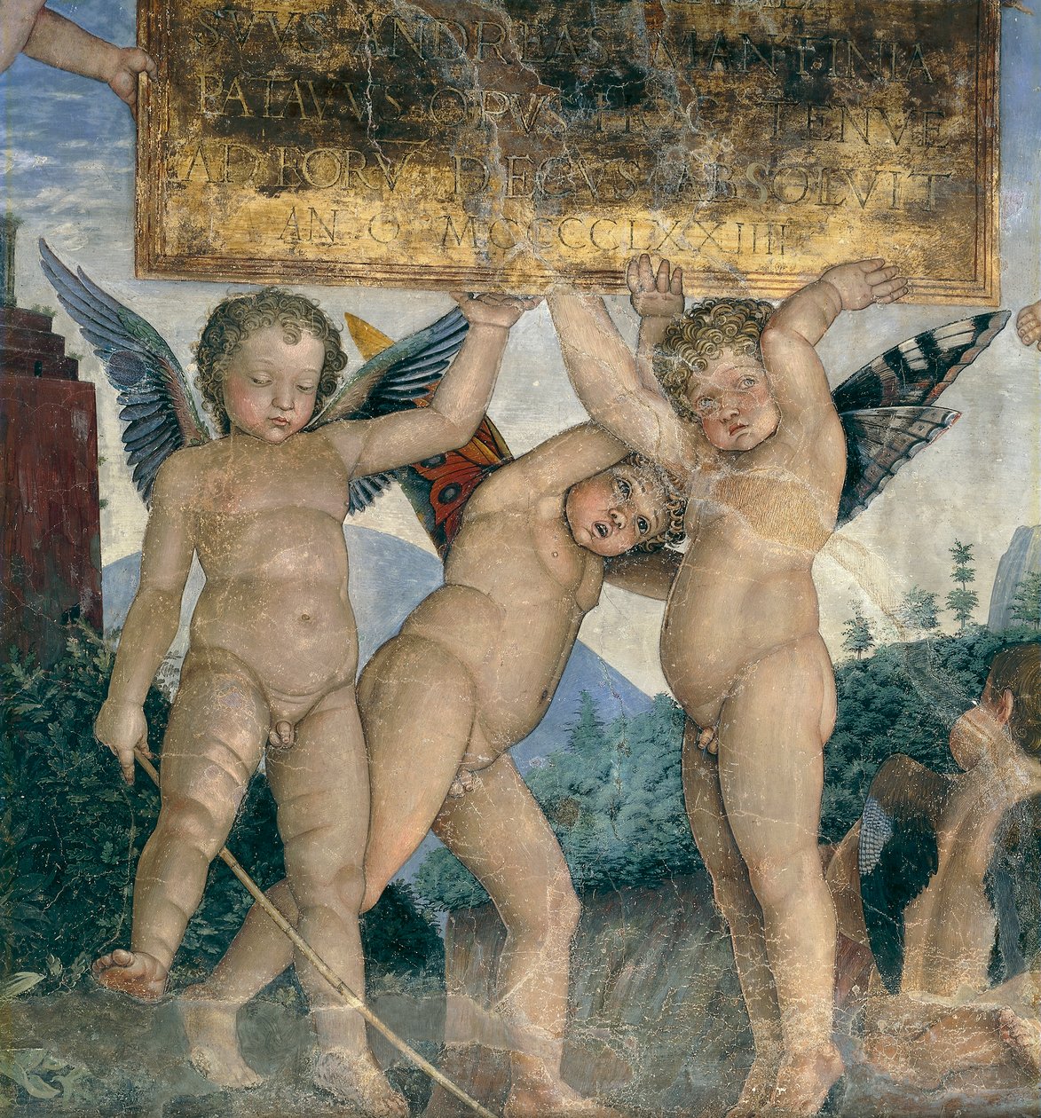 Querubins alados segurando a placa dedicatória, detalhe do Muro do Encontro de Andrea Mantegna