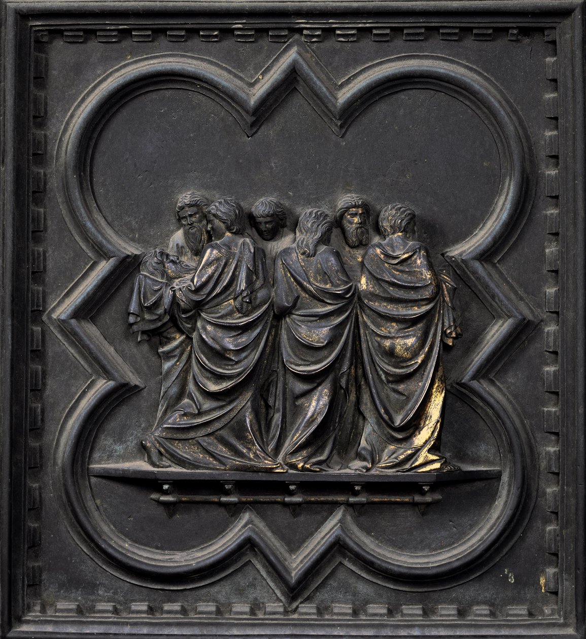 O Transporte do Corpo de São João Batista, décimo nono painel das Portas do Sul do Batistério de San Giovanni, 1336 (bronze) de Andrea Pisano