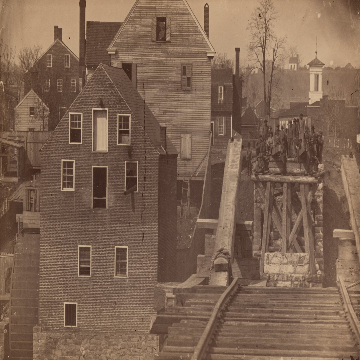 Extremidade da ponte após o ataque de Burnside, Fredericksburg, Virgínia de Andrew Joseph Russell