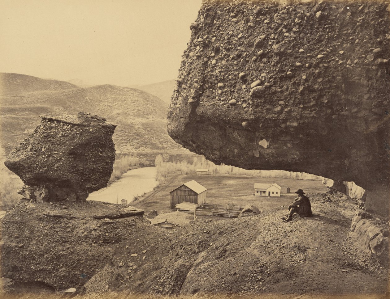 Placa 32. Rocha Suspensa, ao pé do Cânion do Eco, 1869 (foto) de Andrew Joseph Russell