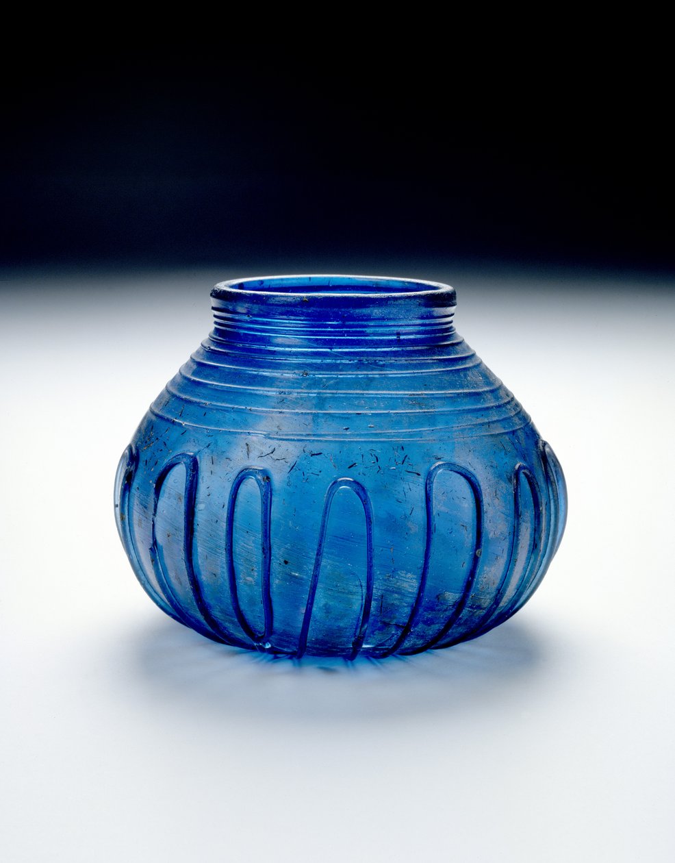 Cuddesdon Bowl, provavelmente Kentish, anglo-saxão, c.600 (vidro com decoração arrastada) de Anglo Saxon