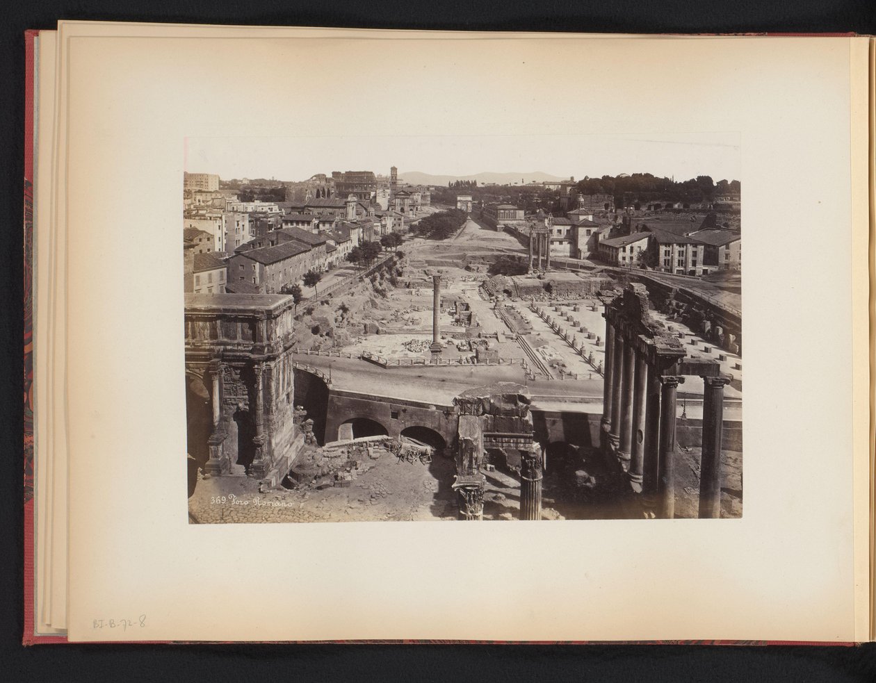 Fórum Romano em Roma, Itália
Foro Romano (título sobre o objecto) de Anonymous