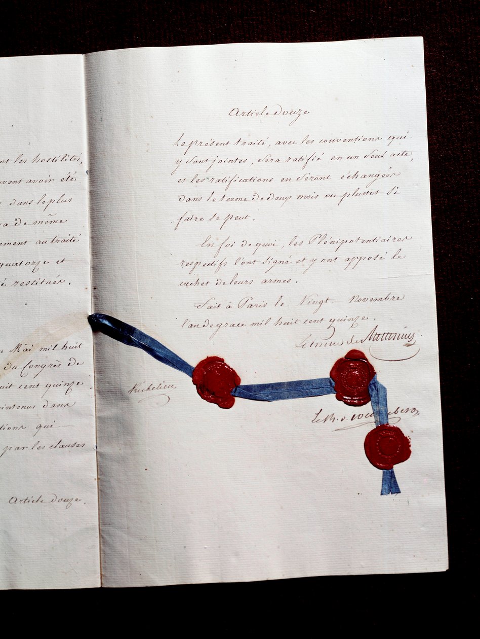 Artigo 12 do Tratado de 1815 entre a França e os Coalises. Segundo Tratado de Paris, assinado por Armand Emmanuel de Vignerot du Plessis, Duque de Richelieu (1766-1822): o Tratado prevê a cooperação entre a Áustria, o Reino Unido, a Prússia e a Rússia i de Anonymous Anonymous