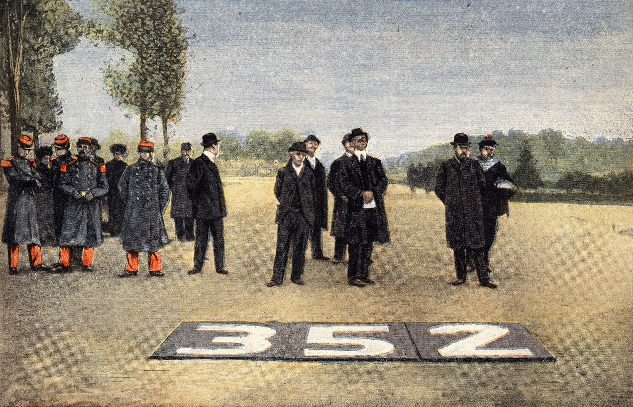Aviação francesa: Os vestígios de rotas aéreas. A gravura. Um dos jornais "Le petit parisien" de 6/11/1910. Colecção privada. de Anonymous Anonymous