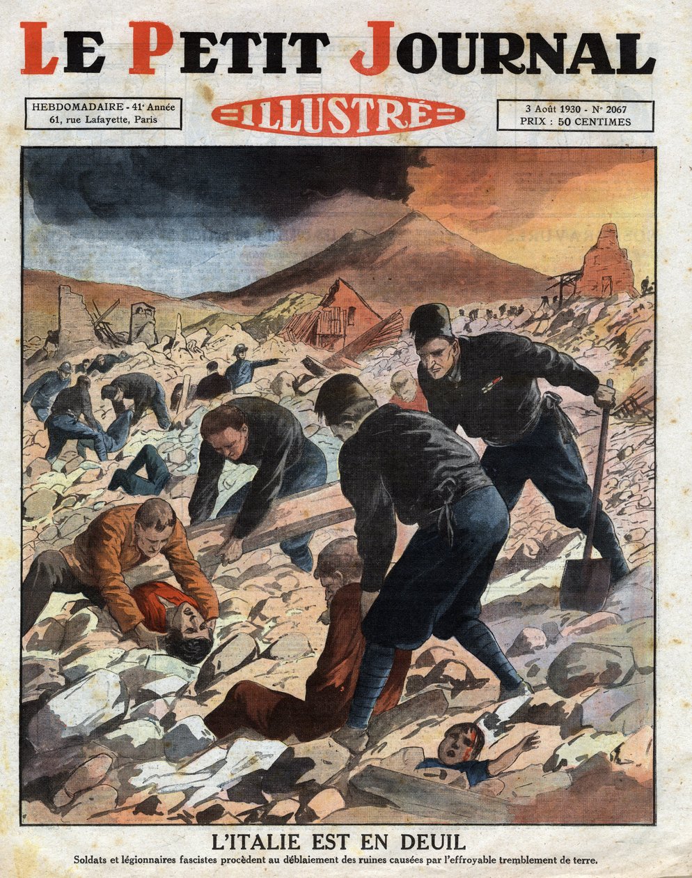 A Itália está de luto: soldados e legionários fascistas (camisas pretas) procedem para desvendar as ruínas causadas pelo terrível terremoto a leste de Nápoles. Gravura. Um dos jornais "Le Petite Journal Illustrous", em 3/08/1930. Colecção privada. de Anonymous Anonymous