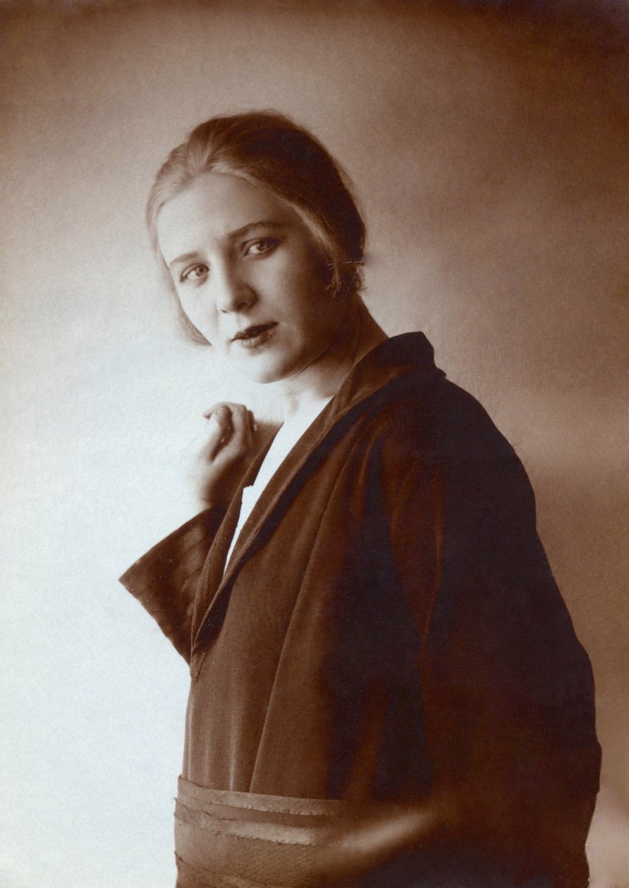 Izabella Danilovna Yurieva (1899-2000), Anónima de Anonymous Anonymous