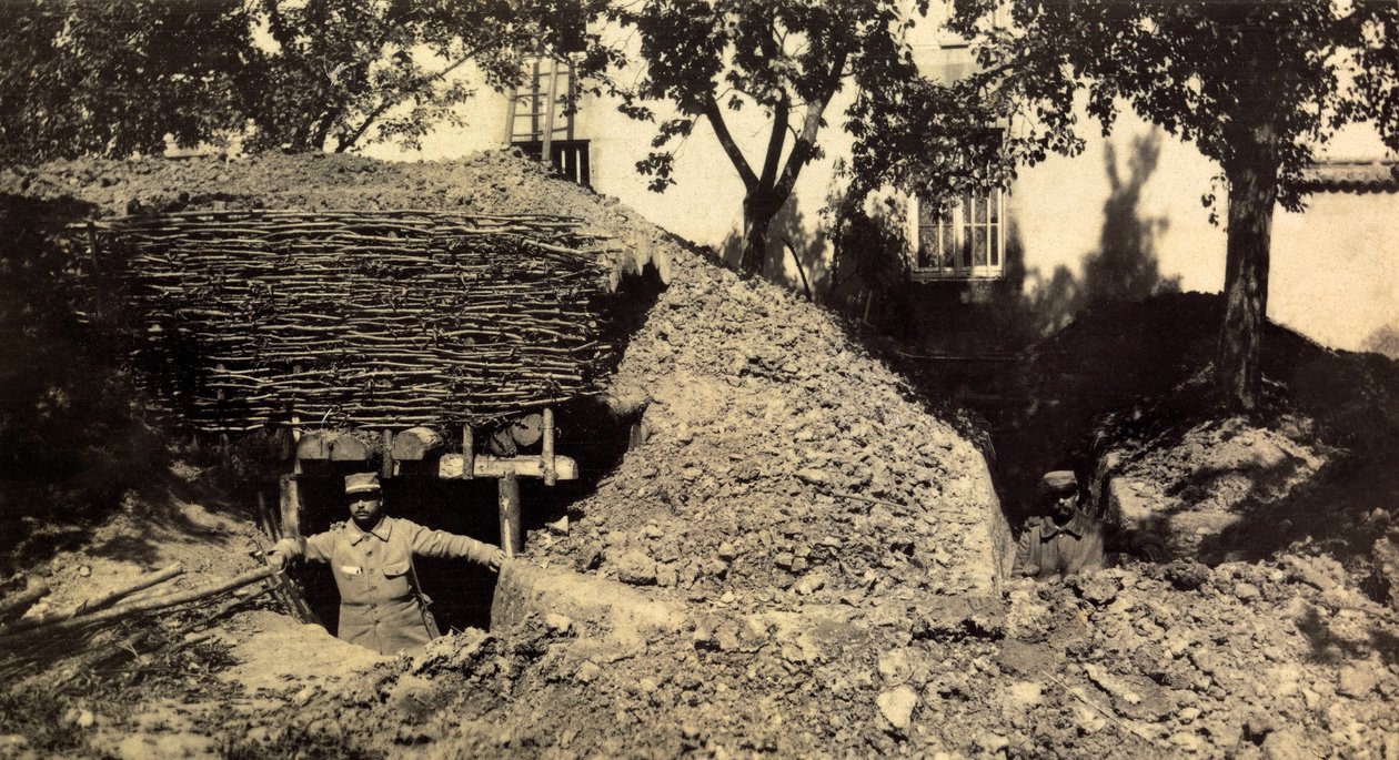 Fotografia de um álbum pessoal de um tenente de infantaria durante os primeiros meses da Primeira Guerra Mundial (1ª, Iere de Anonymous Anonymous