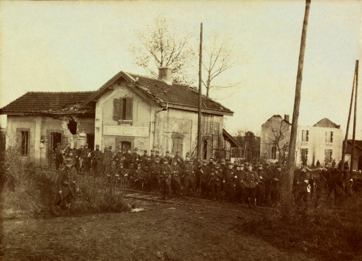 Fotografia de um álbum pessoal de um tenente de infantaria durante os primeiros meses da Primeira Guerra Mundial (1ª, Iere de Anonymous Anonymous