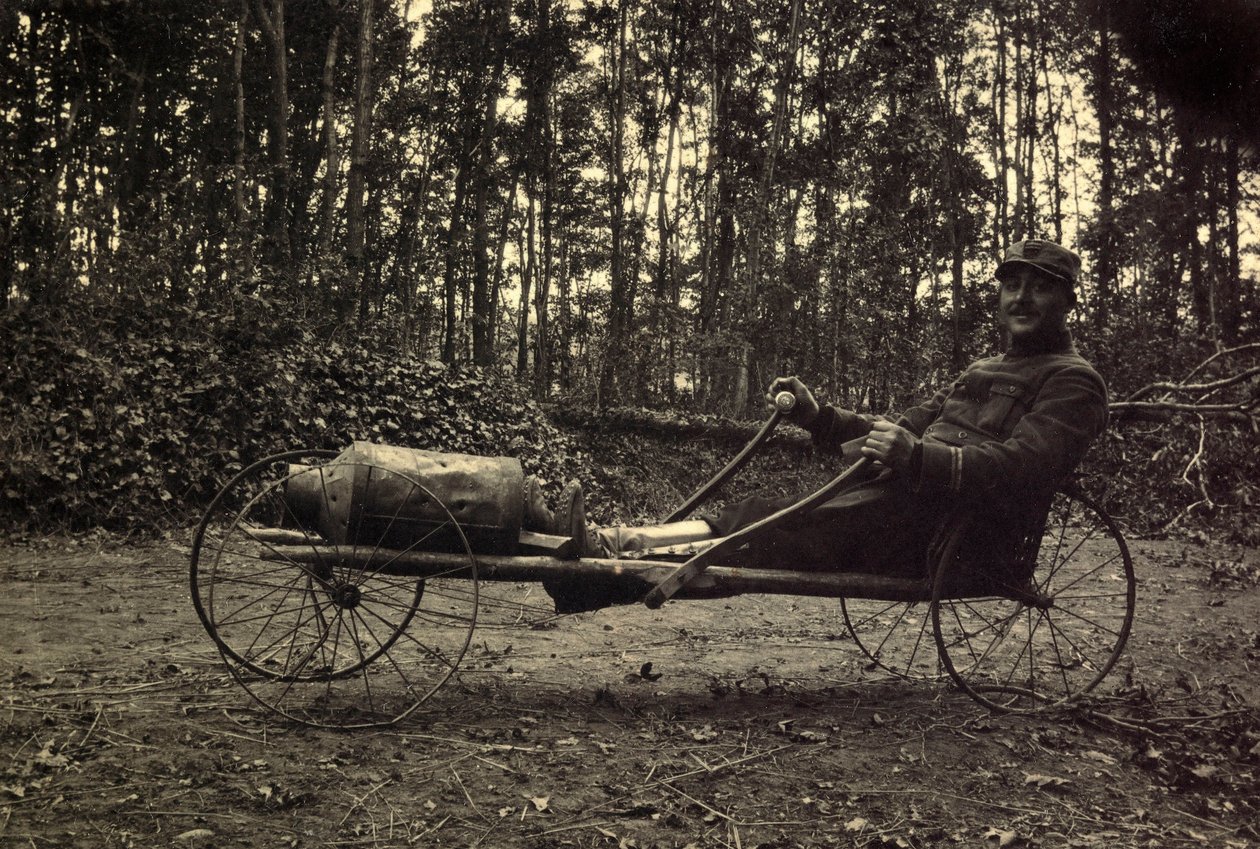 Fotografia de um álbum pessoal de um tenente de infantaria durante os primeiros meses da Primeira Guerra Mundial (1ª, Iere de Anonymous Anonymous