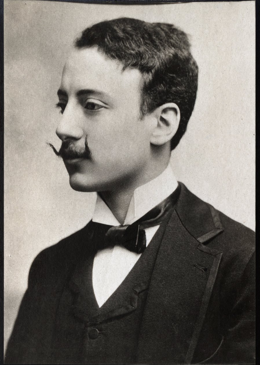 Retrato de Gabriele por Annunzio (1863-1938), escritor italiano. de Anonymous Anonymous