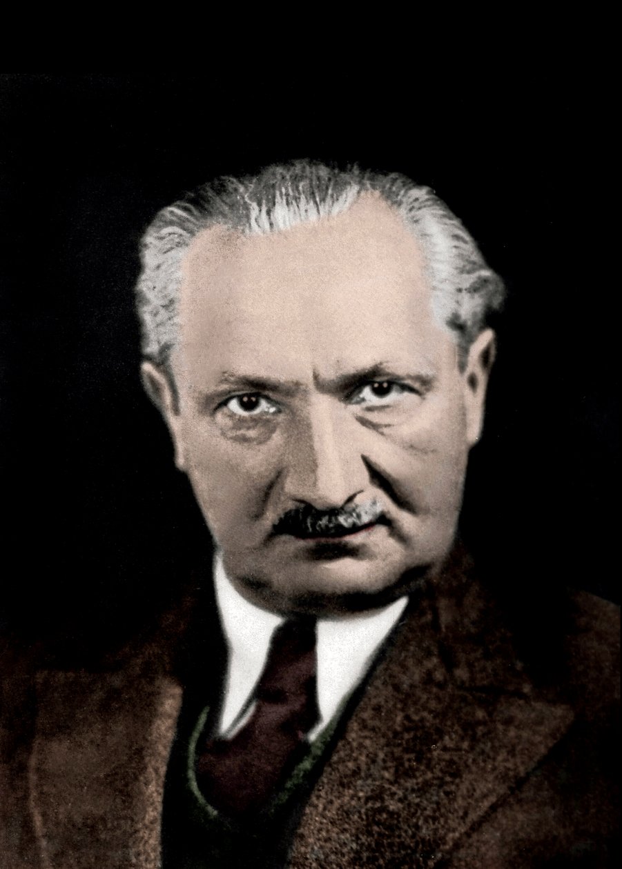 Retrato de Martin Heidegger (1889-1976), filósofo alemão. de Anonymous Anonymous