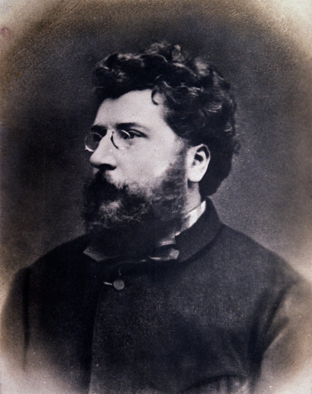 Retrato do compositor inglês Georges Bizet (foto a p/b) de Anonymous Anonymous
