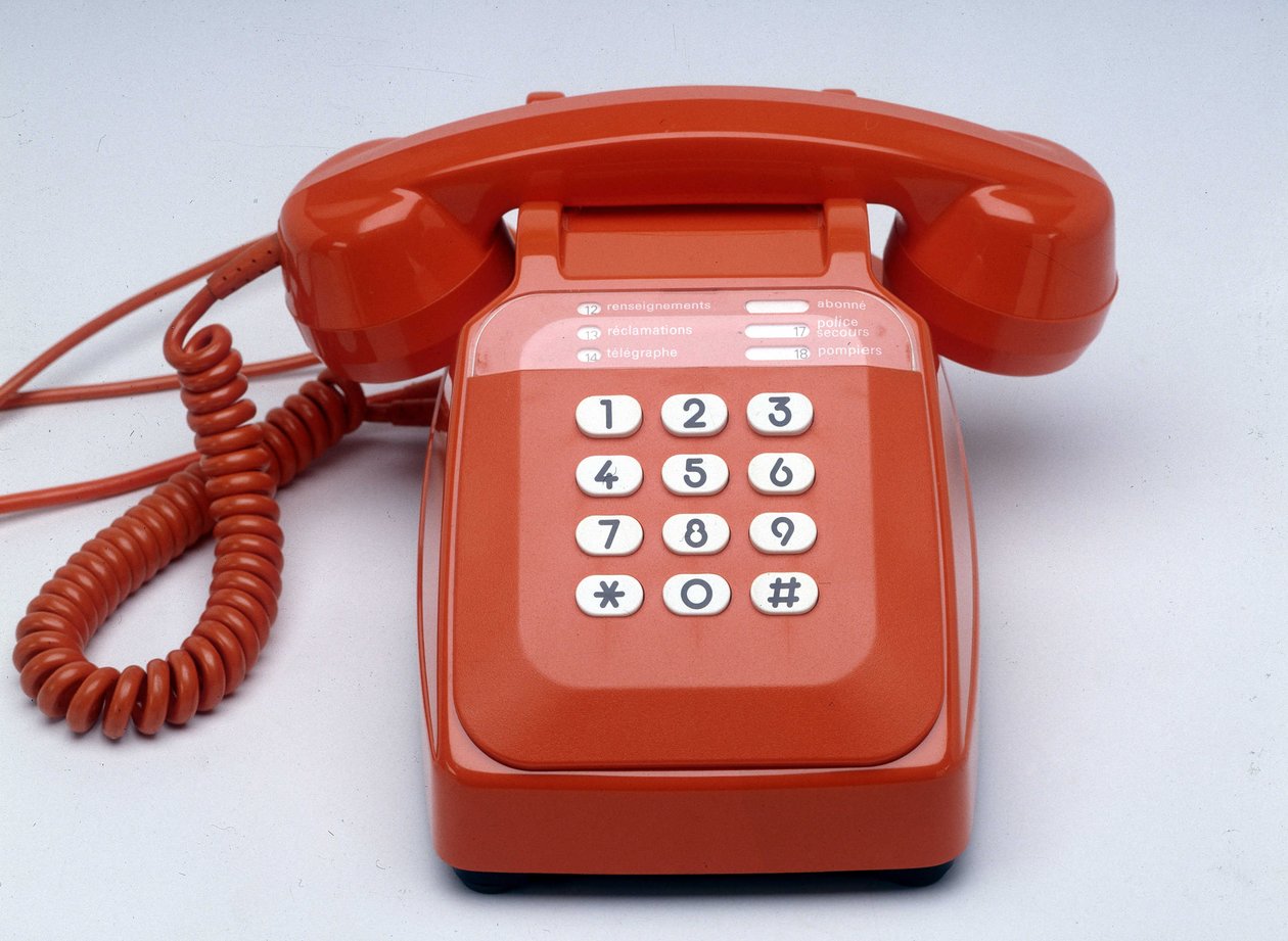 S63 telefone com chave de plástico laranja de Anonymous Anonymous