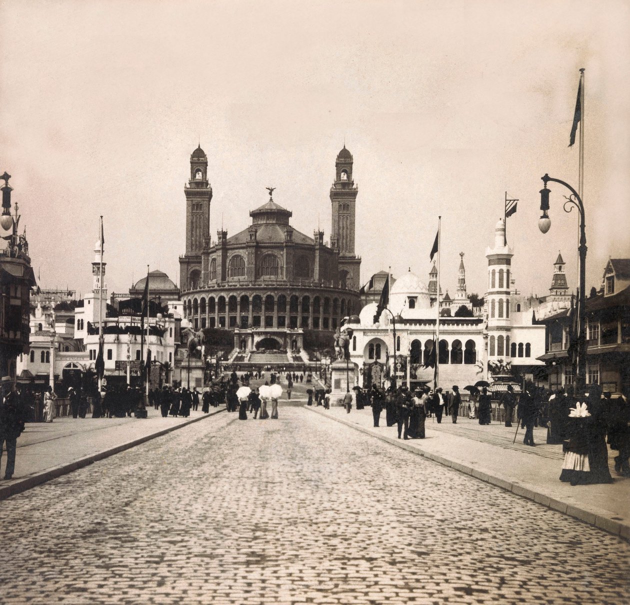Exposição Universal de 1900 - Exposition Universelle de 1900 em Paris: Le Trocadero - coleção particular de Anonymous Anonymous