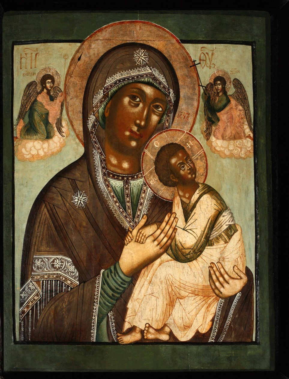 A Mãe de Deus da Paixão Strastnaya, século XVII de Anonymous Russian icon painter