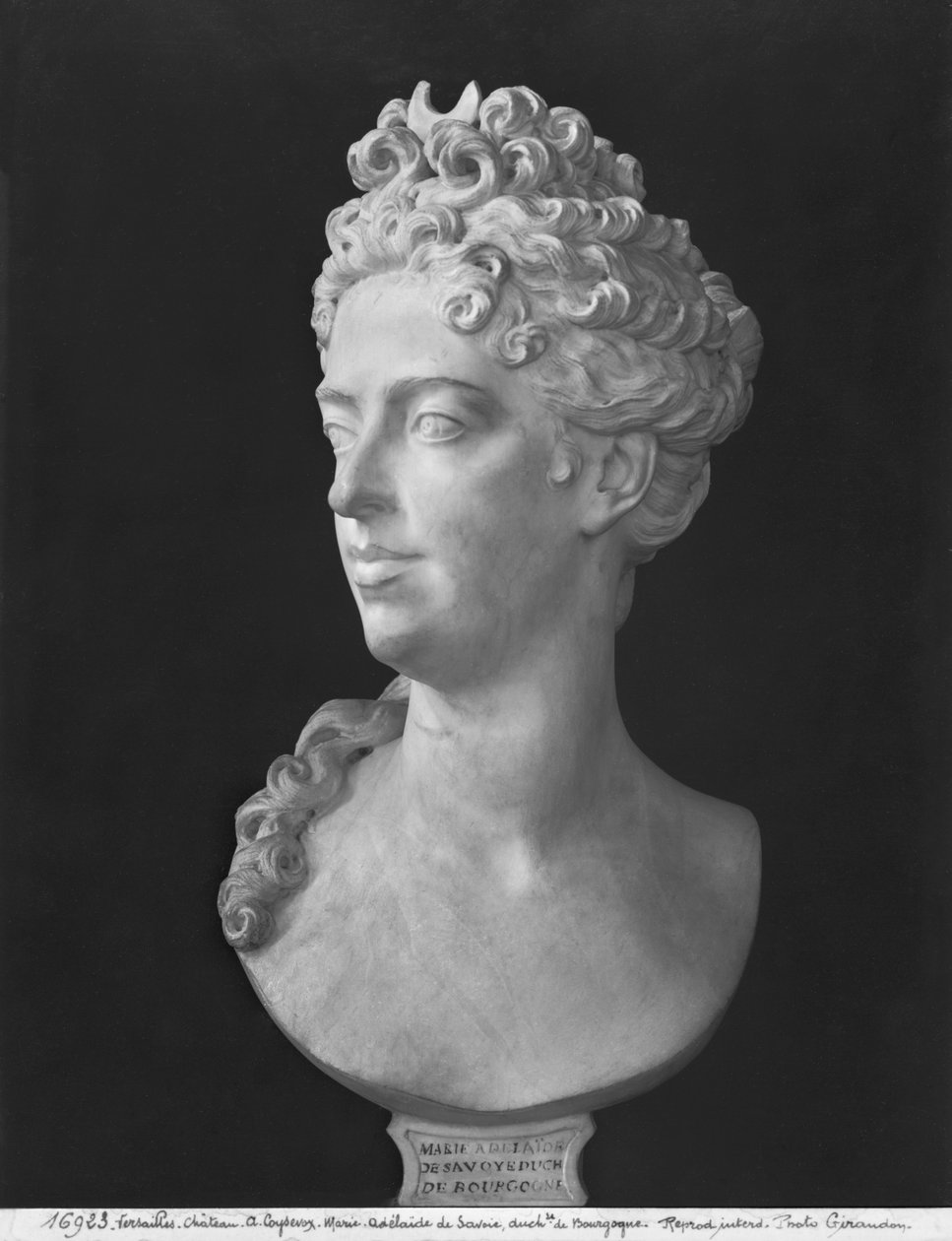 Busto de Marie-Adelaide de Savoie, duquesa da Borgonha, 1710 (mármore) de Antoine Coysevox